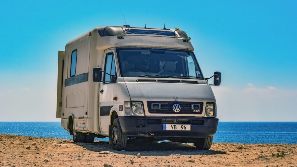 Checkliste für Wohnmobilurlaub kostenlos als PDF herunterladen